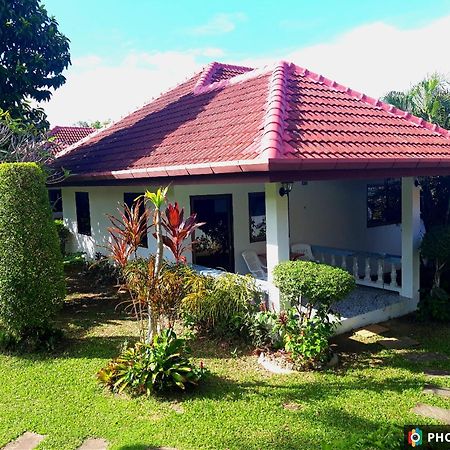 สไมล์ เฮาส์แอนพูล Hotel Rawai ภายนอก รูปภาพ