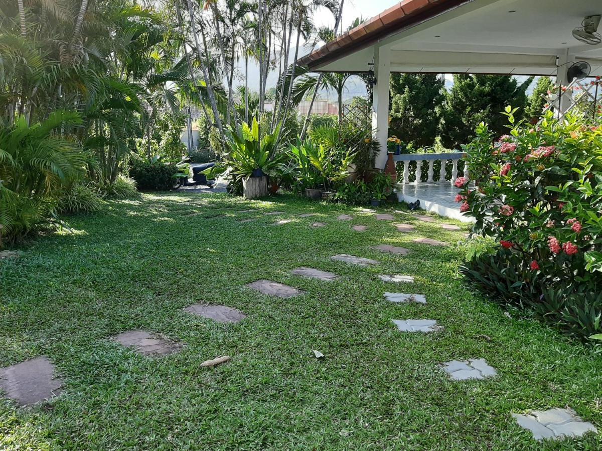 สไมล์ เฮาส์แอนพูล Hotel Rawai ภายนอก รูปภาพ