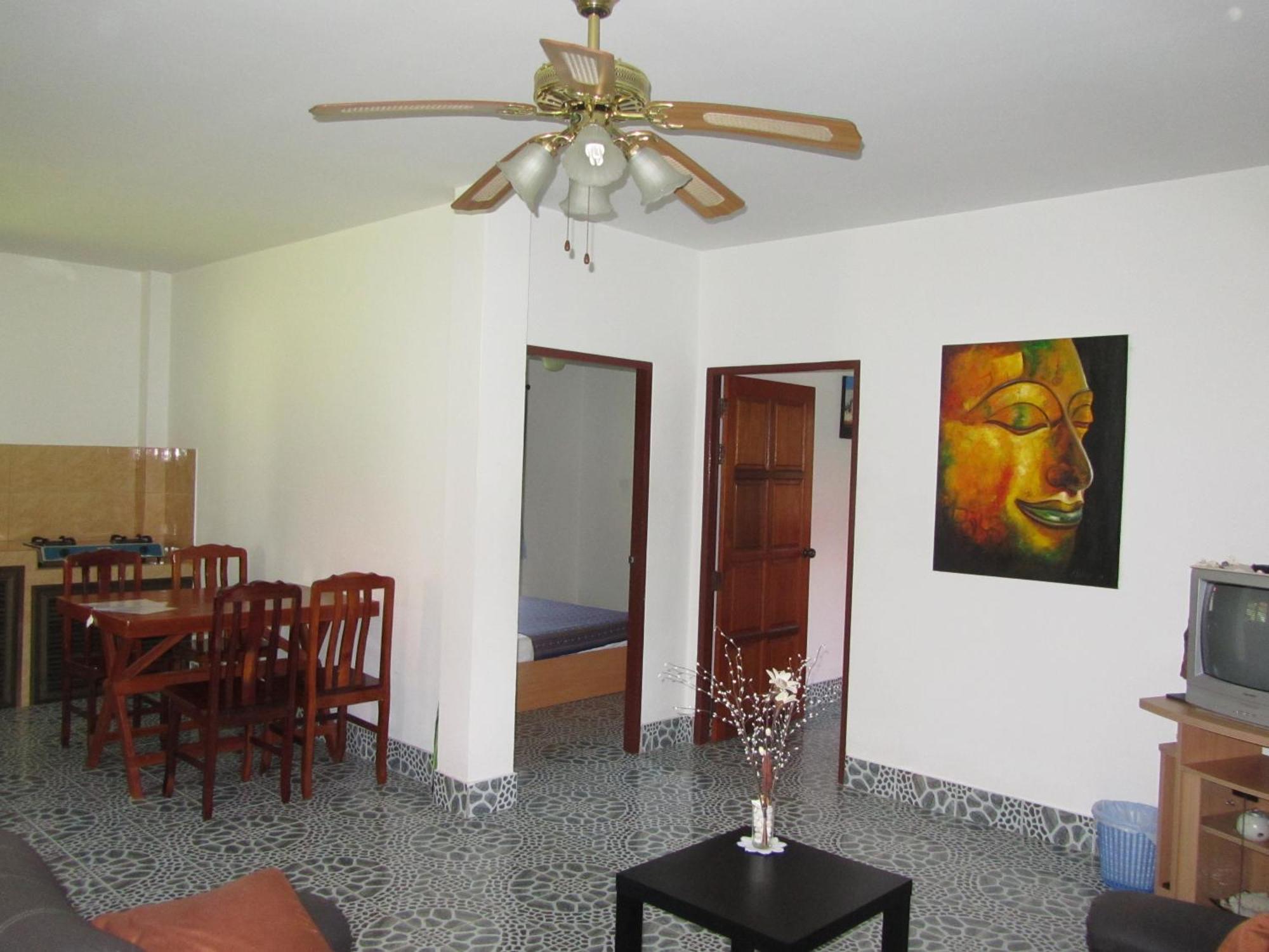 สไมล์ เฮาส์แอนพูล Hotel Rawai ภายนอก รูปภาพ